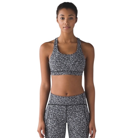 Lululemon Invigorate Bra
Daisy Dust Alpine White Black / Black Size 10 - Picture 1 of 9